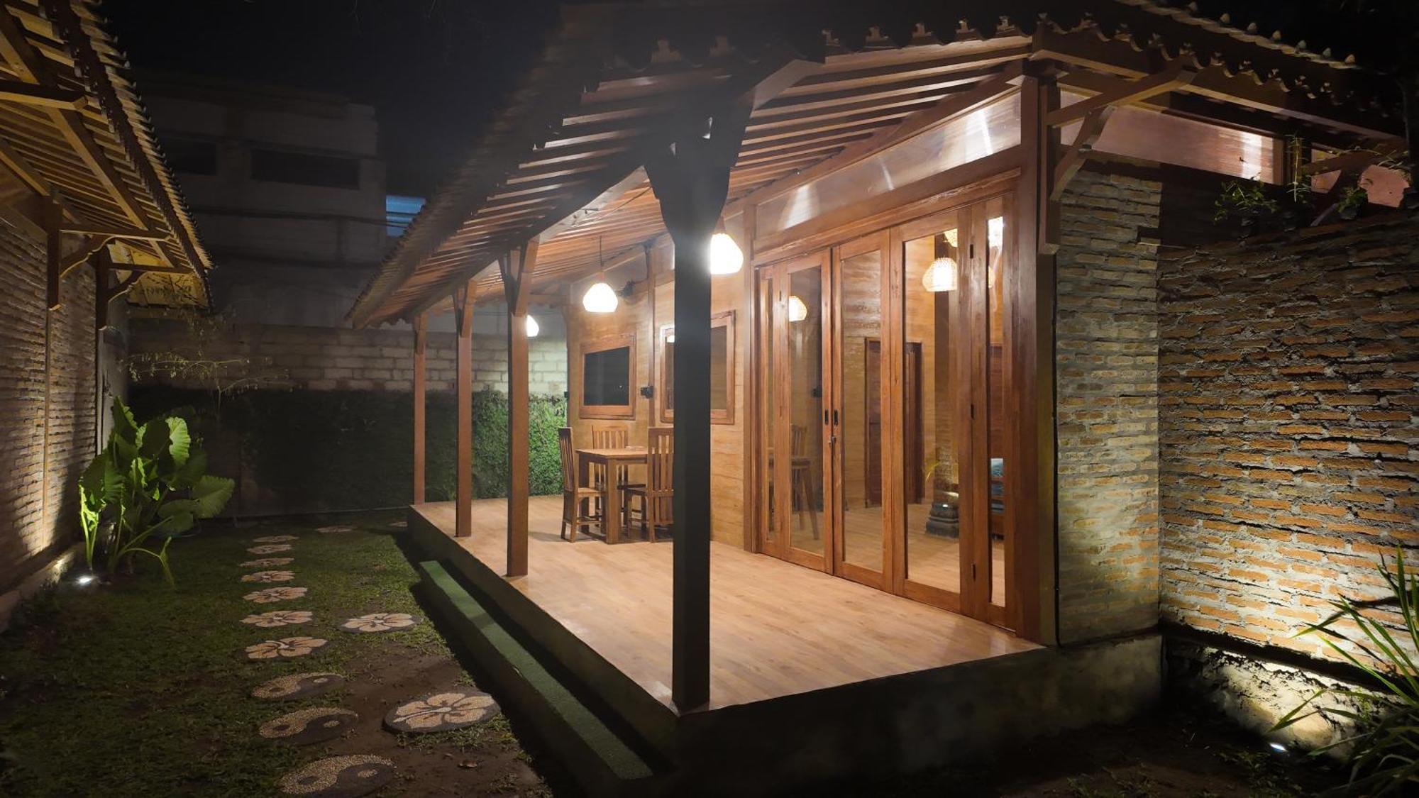 Villa Private Joglo In Heart Of Sanur Esterno foto